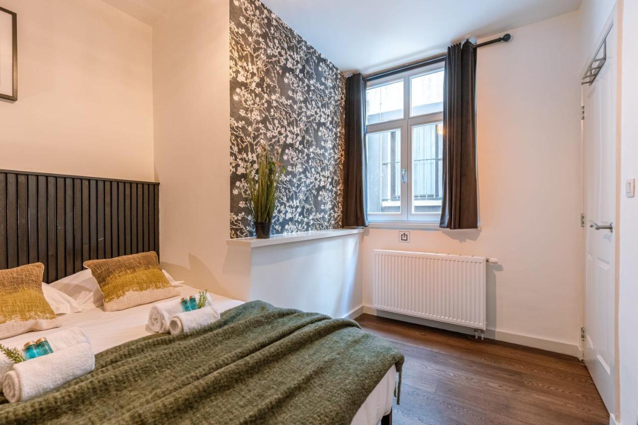 Authentic Apartment In The Heart Of Antwerpen Exterior foto