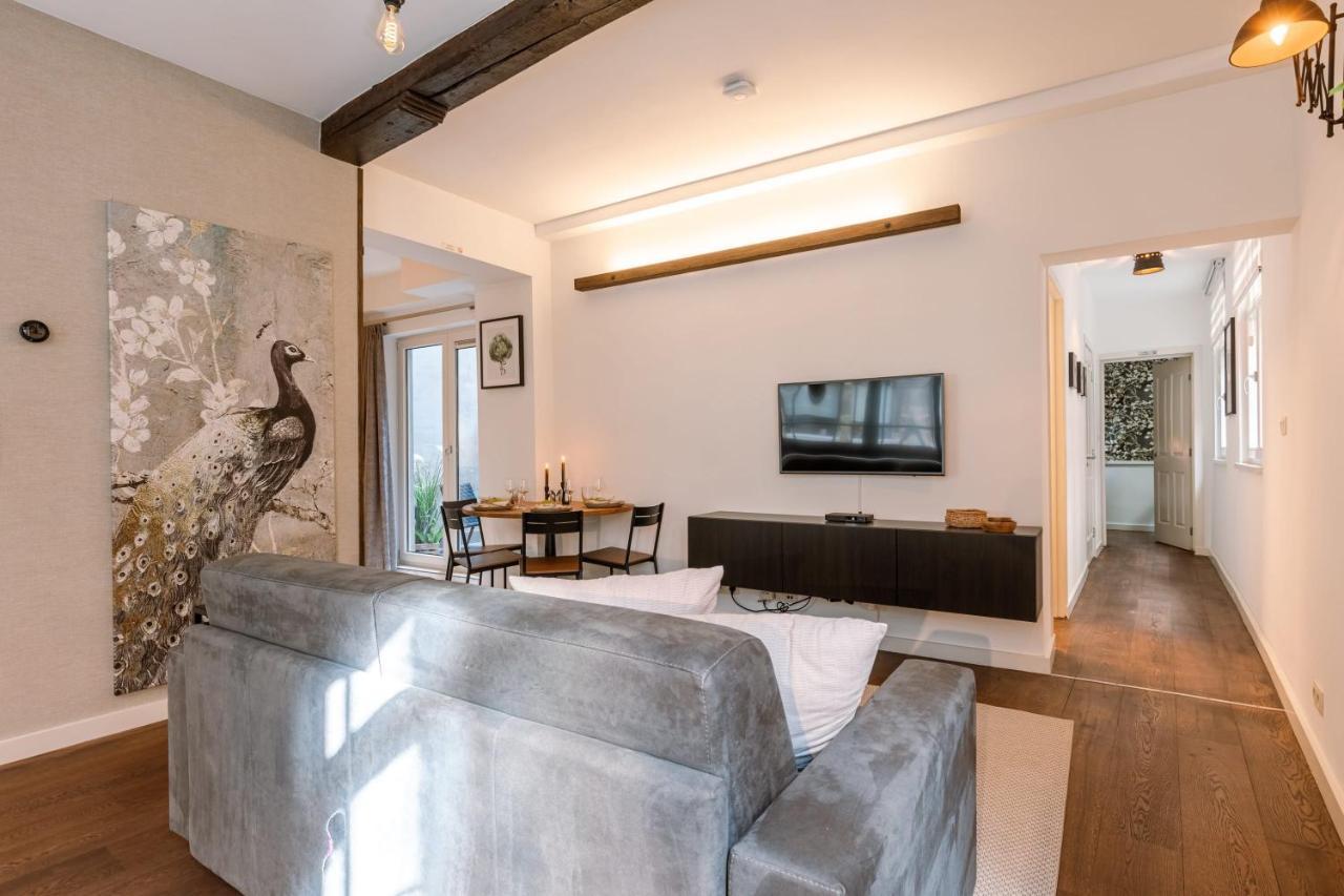 Authentic Apartment In The Heart Of Antwerpen Exterior foto