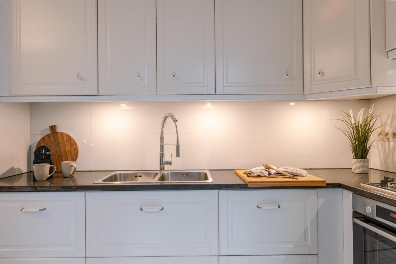 Authentic Apartment In The Heart Of Antwerpen Exterior foto